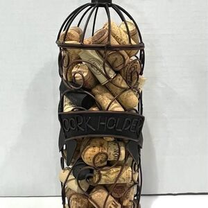 Unique wine cork holder! Rustic Farmhouse Wine Home Decor